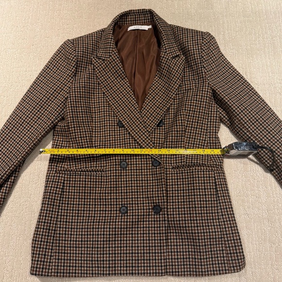 Astr Brown Checkered Double-Breasted Blazer, Size L - Picture 5 of 7